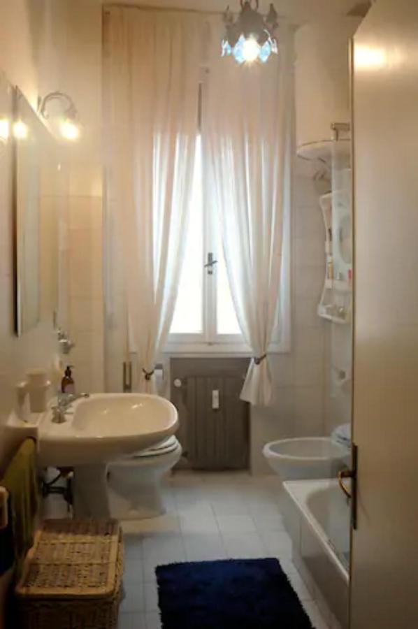 شقة البندقية  في Charming Flat With Terrace Over The Canal المظهر الخارجي الصورة